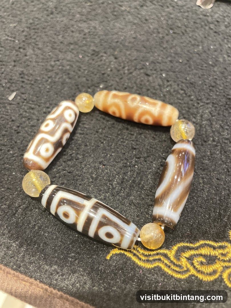 Bracelet with Dzi Beads