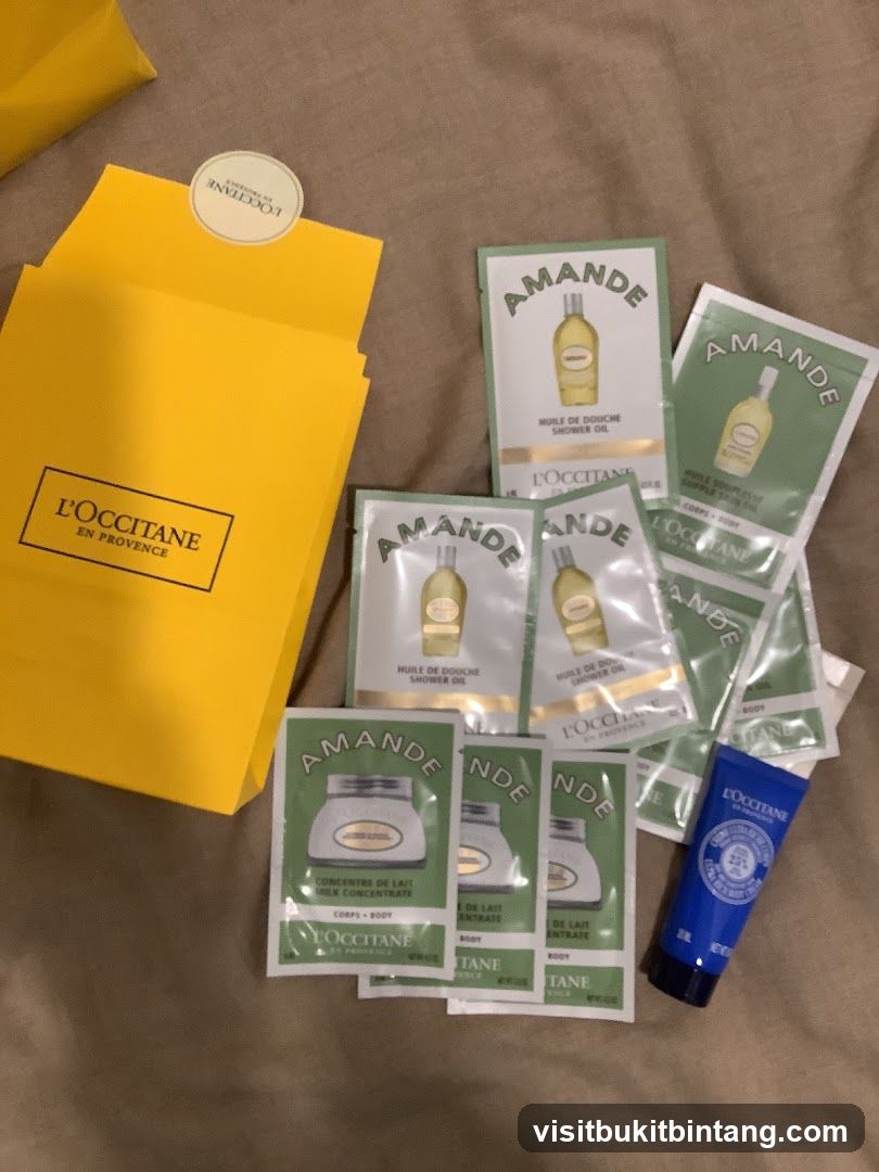 L'Occitane Almond Sample Collection