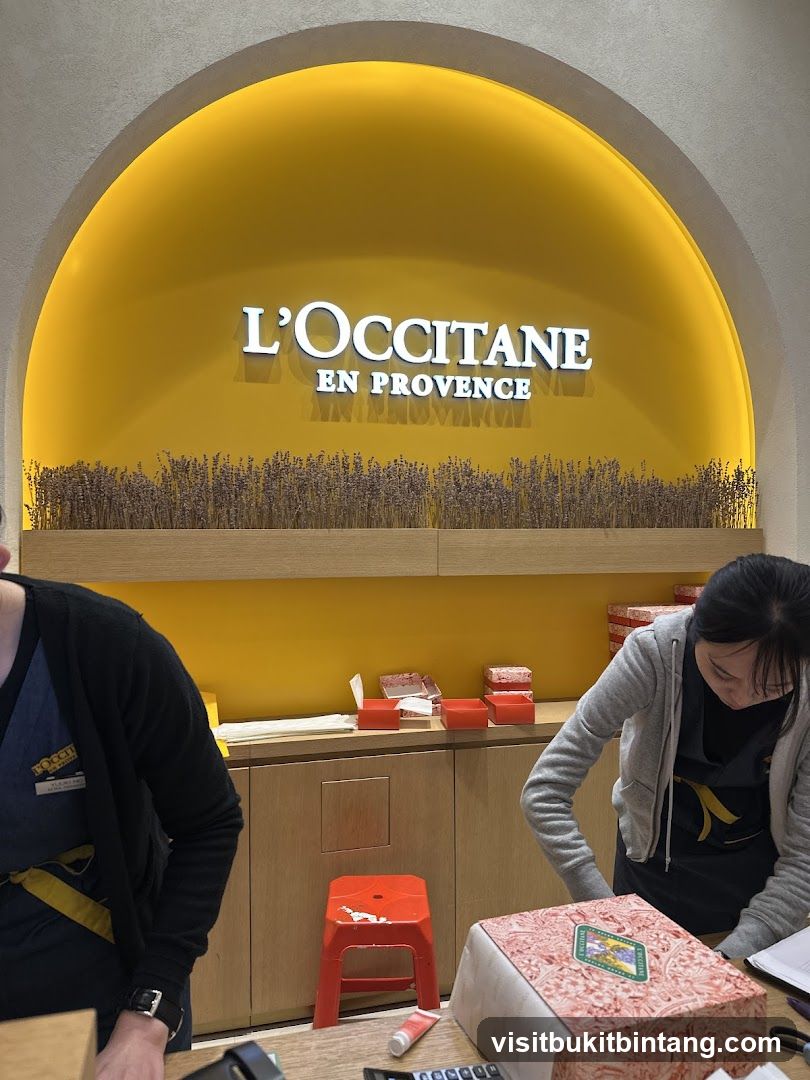 L'Occitane Store Interior