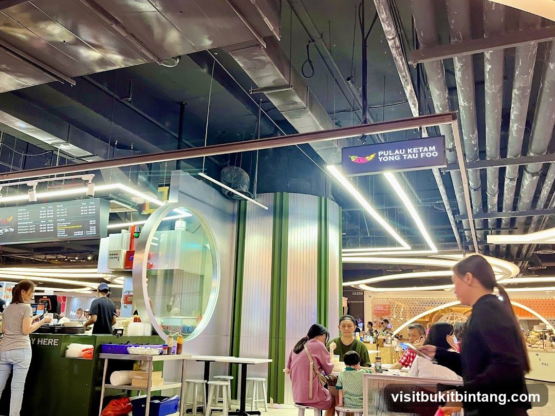 Food court dining area