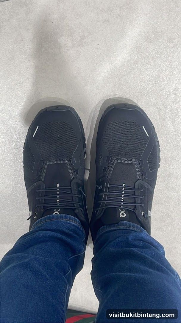 Black Running Shoes