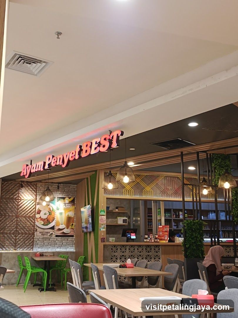 Ayam Penyet BEST Interior View