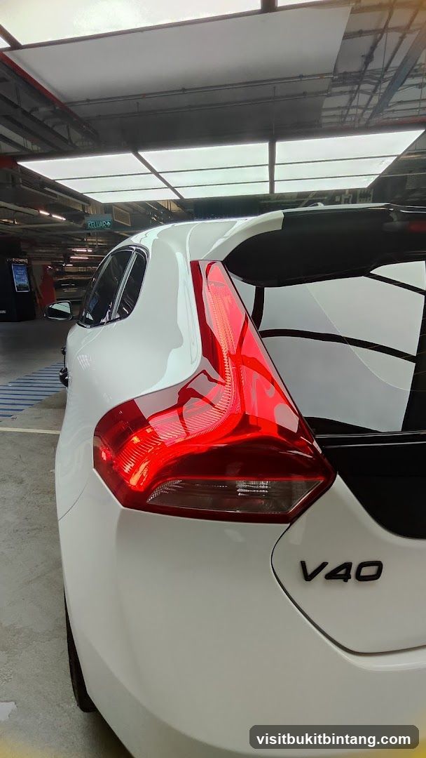 White Volvo V40 Rear Detail