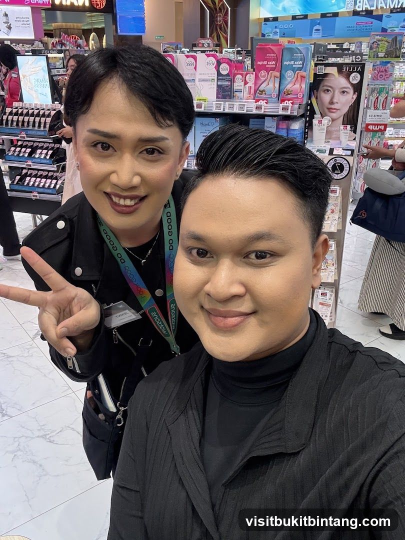 Two people posing for a selfie in a store