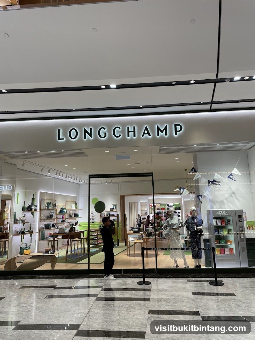 Longchamp Storefront