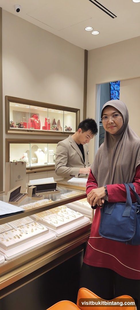 QM Jewellery Gurney Paragon