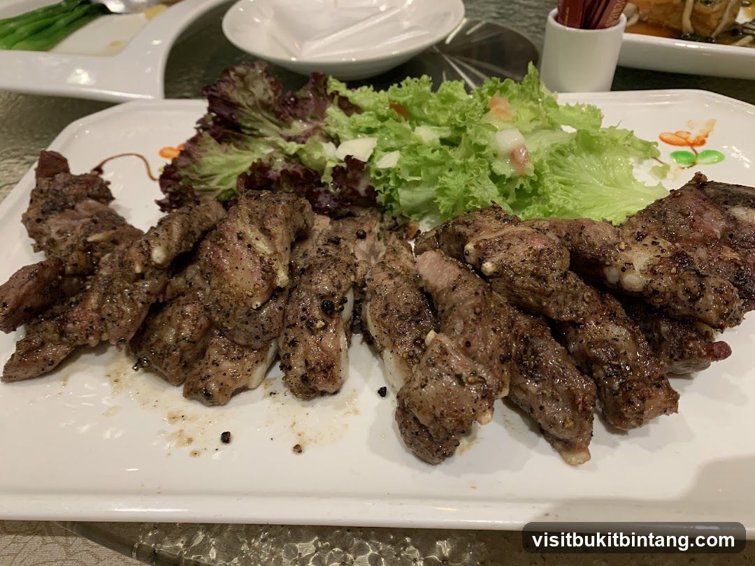 Peppered Lamb Chops with Salad