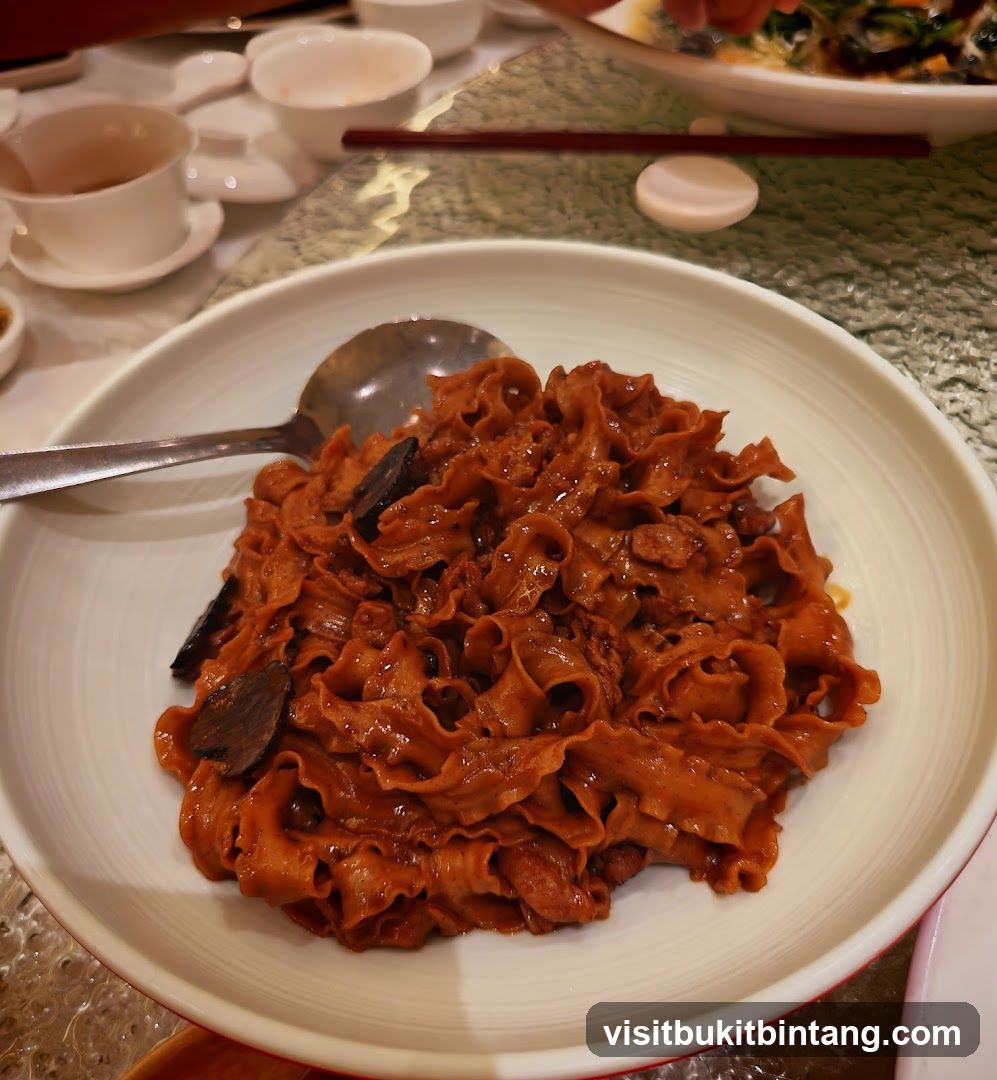Braised Noodles with Black Truffles