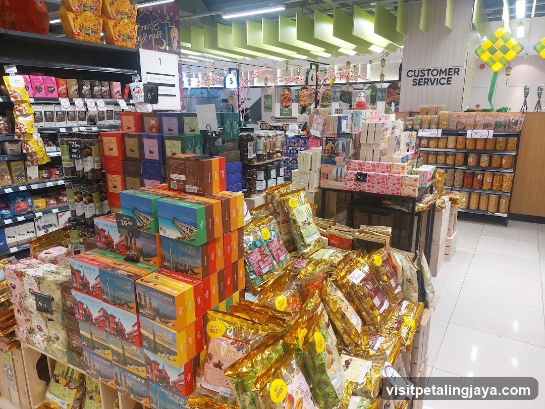 Grocery Store Interior Display
