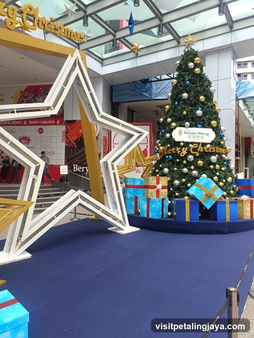 Christmas Display in Shopping Mall
