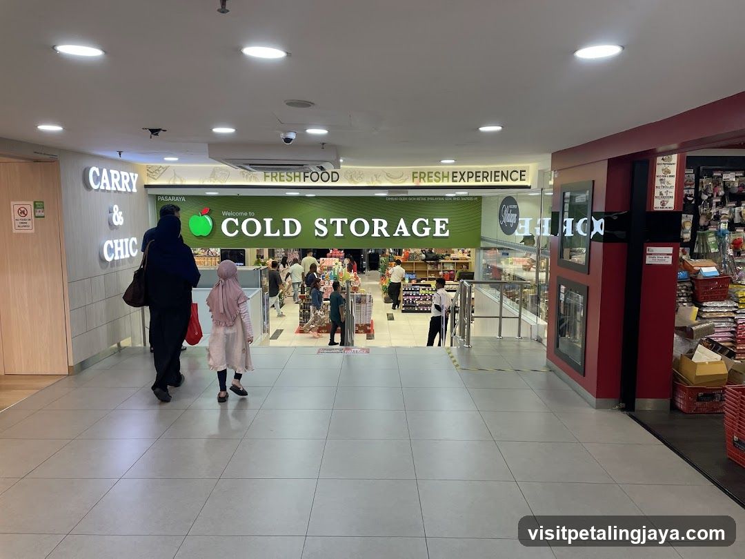 Cold Storage Entrance