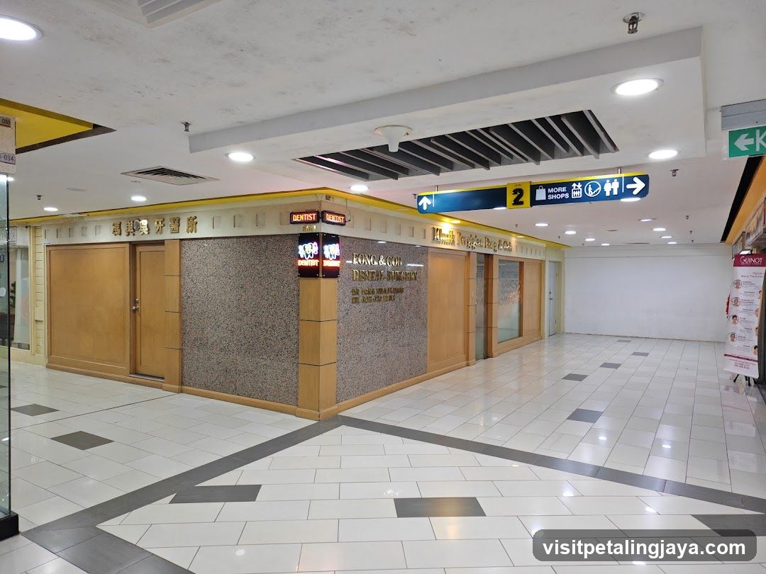 Shopping Mall Corridor Interior