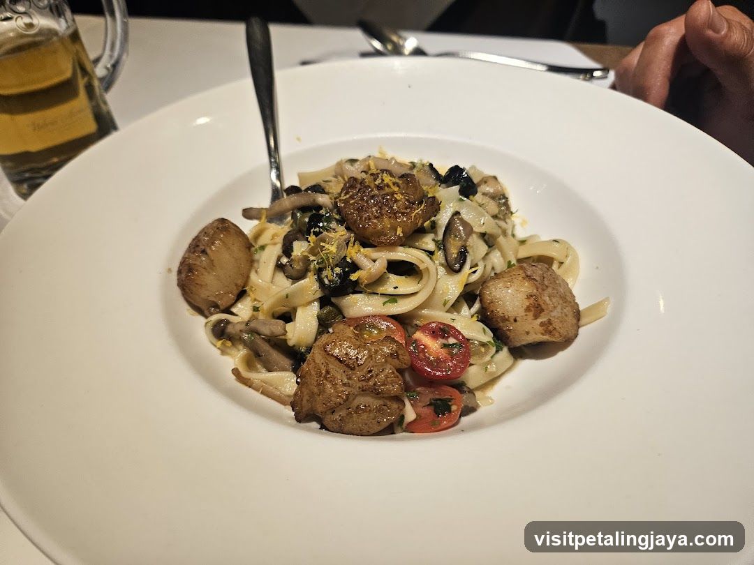 Pasta with Sausage and Tomatoes