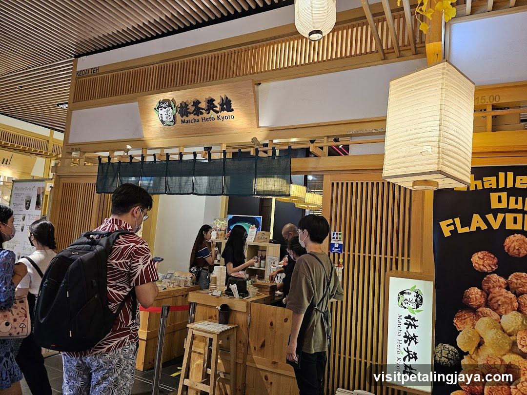 Matcha Heto Kyoto Shop Interior