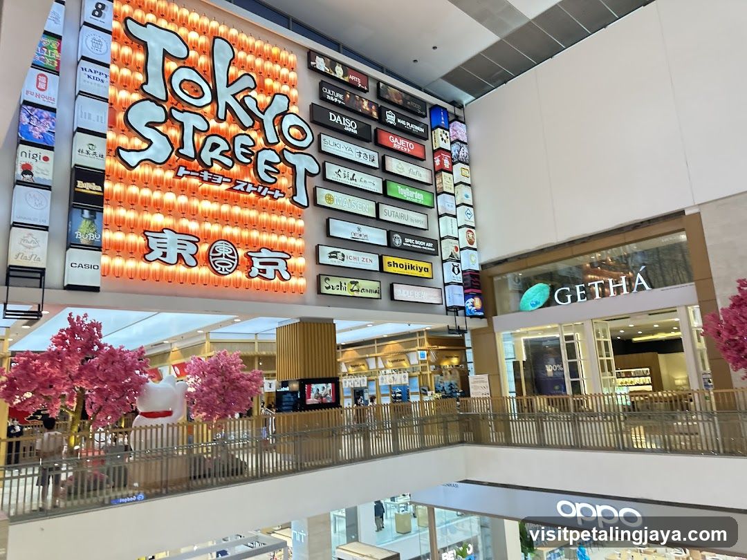 Tokyo Street Mall Interior