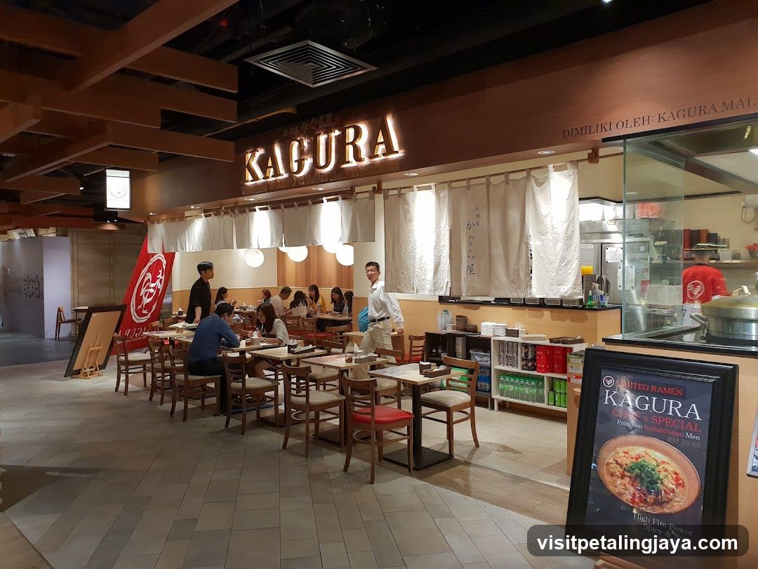 Kagura Tokyo Chicken Ramen - Lot 10