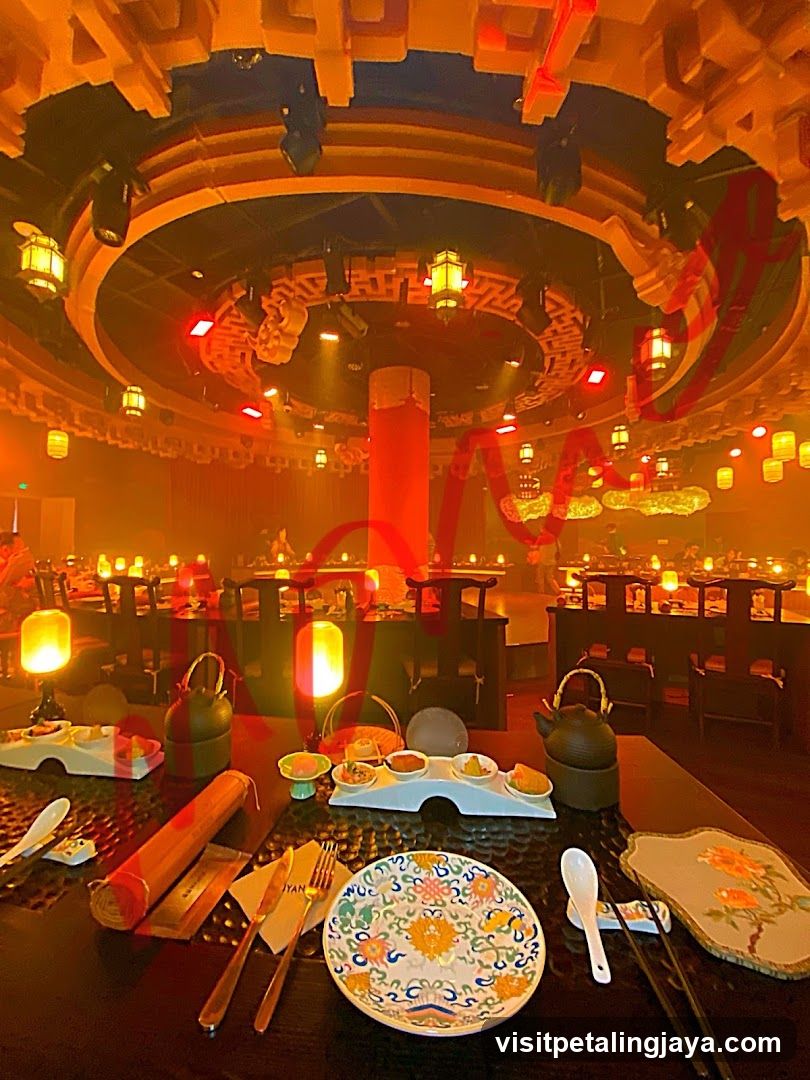 Traditional Chinese Restaurant Interior
