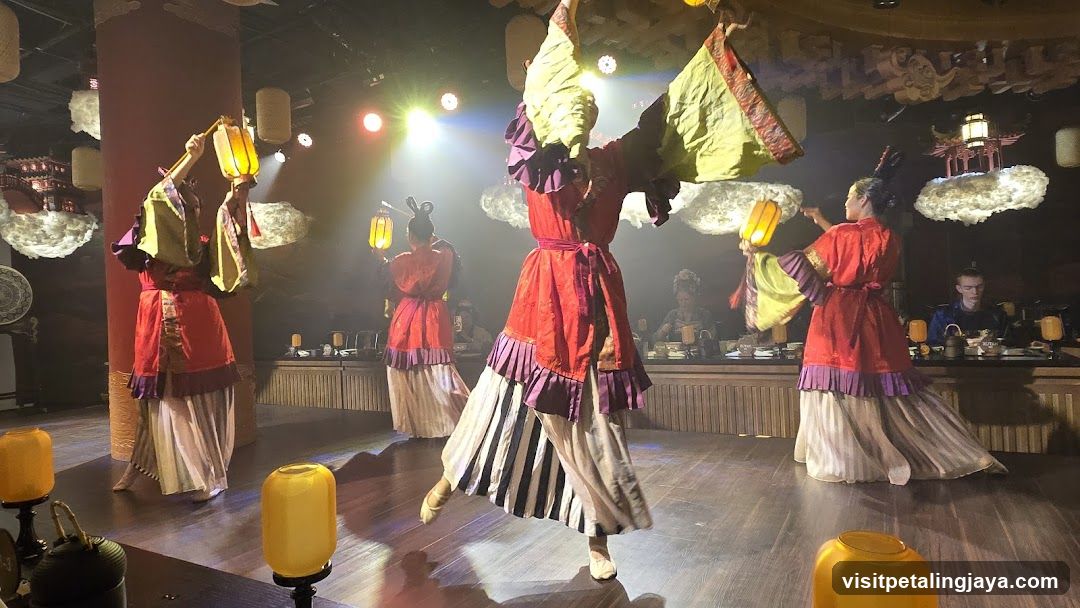 Traditional Dance Performance with Lanterns