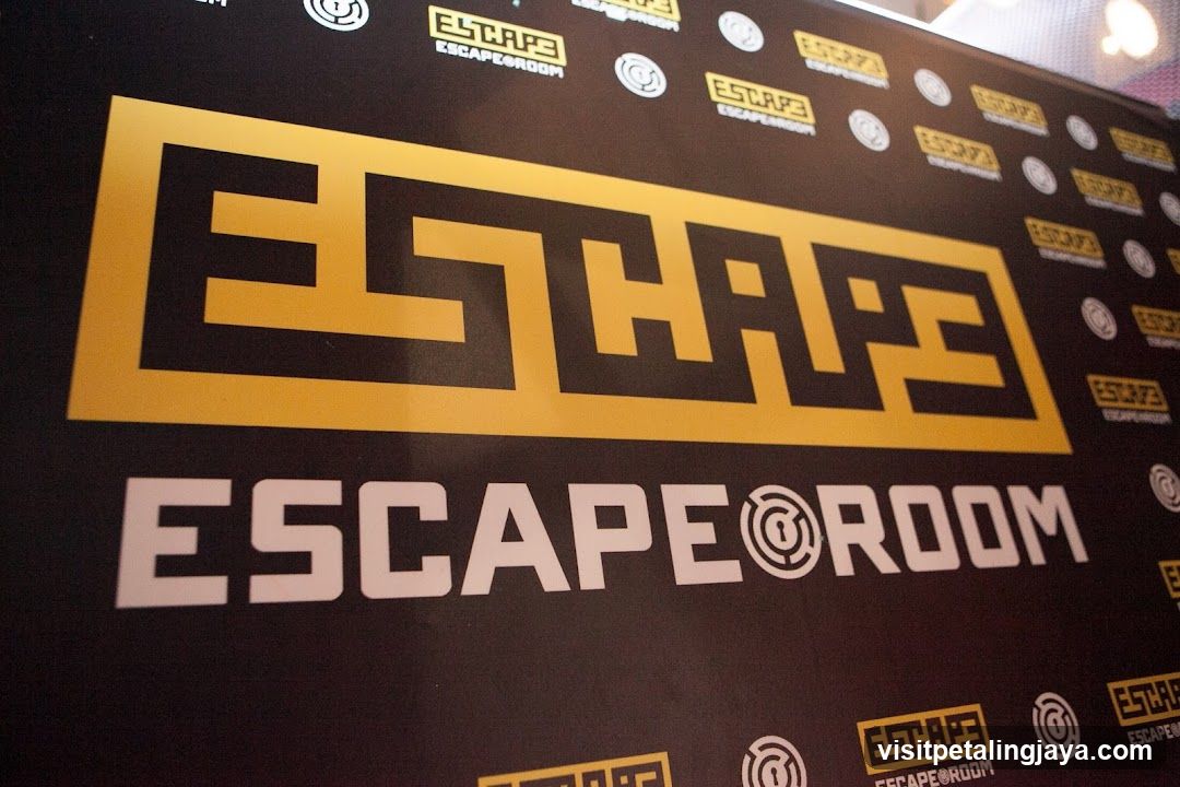 Escape Room Signage