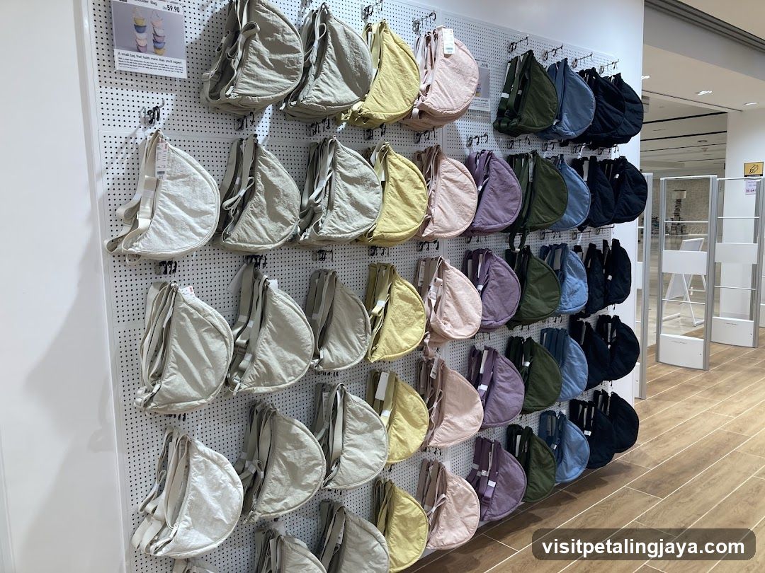 BAG DISPLAY WALL