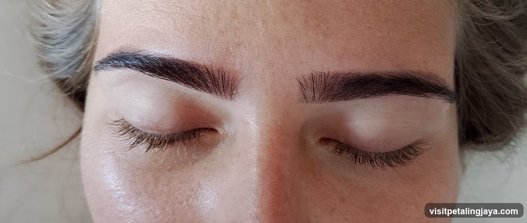 Jasmine sidhu beauty salon