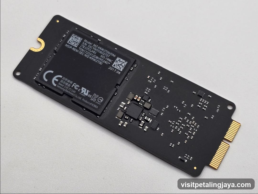 Samsung MZ-76P1T0D/KB SSD
