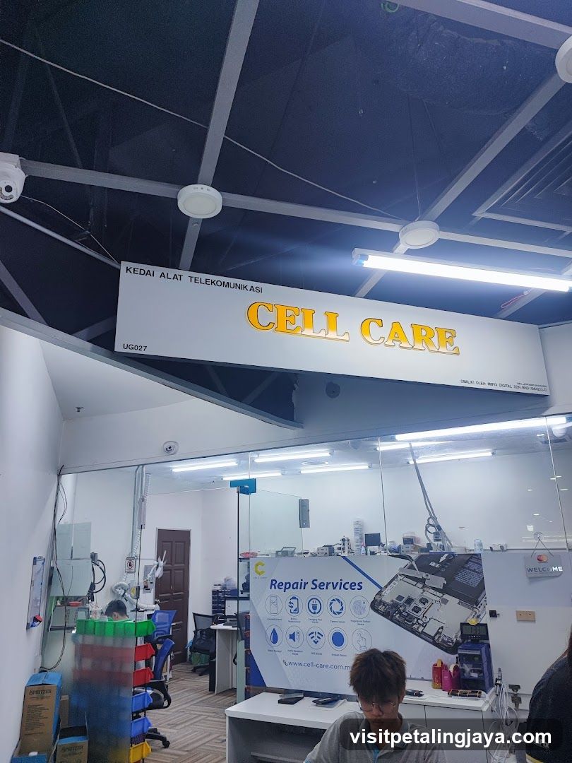 Cell Care Shop Interior