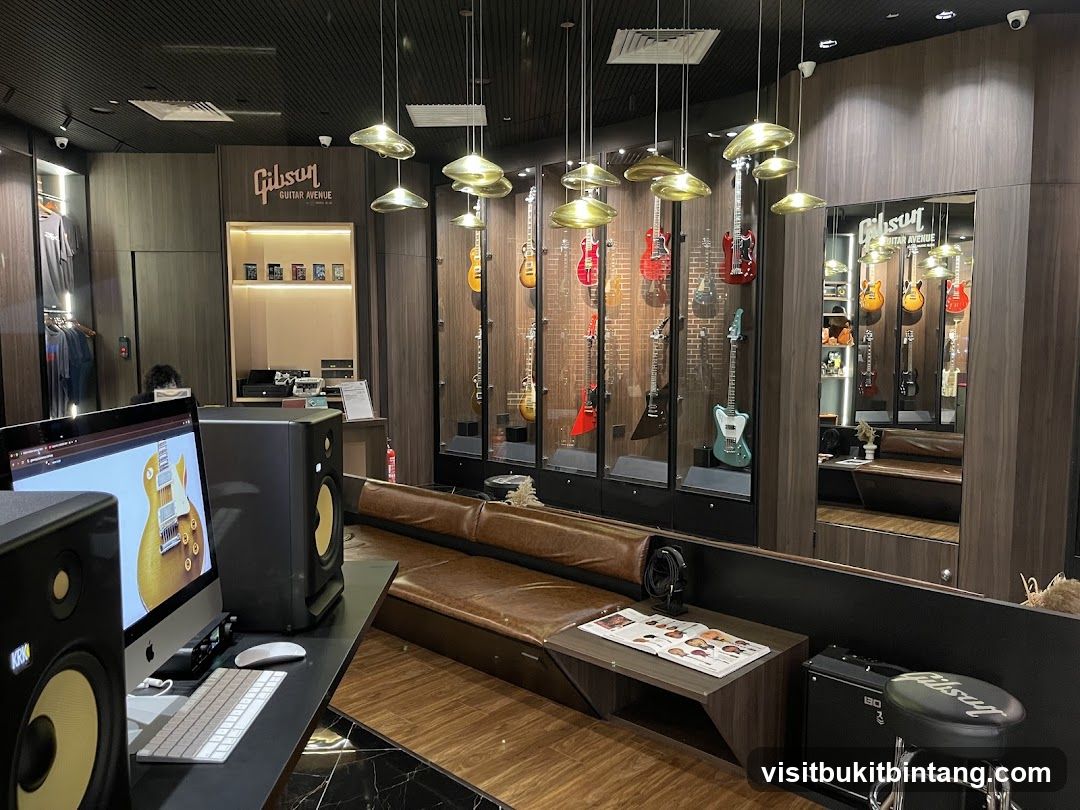 Gibson Guitar Avenue Interior