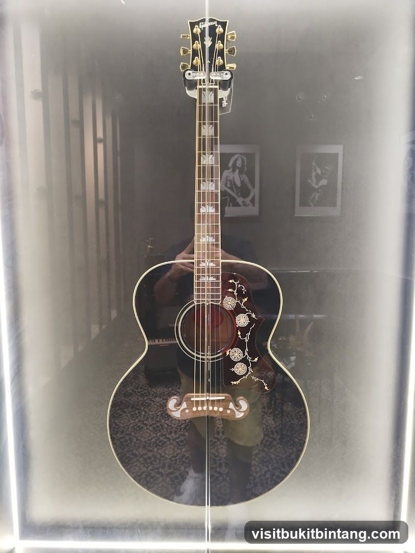 Gibson Acoustic Guitar
