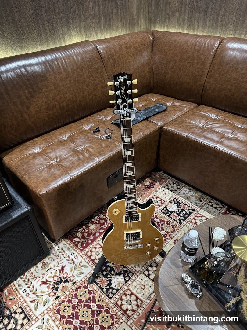 Guitar in a Lounge Setting