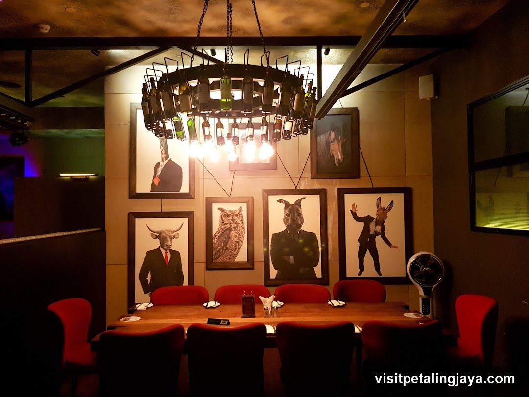 Animal-Themed Dining Room Interior