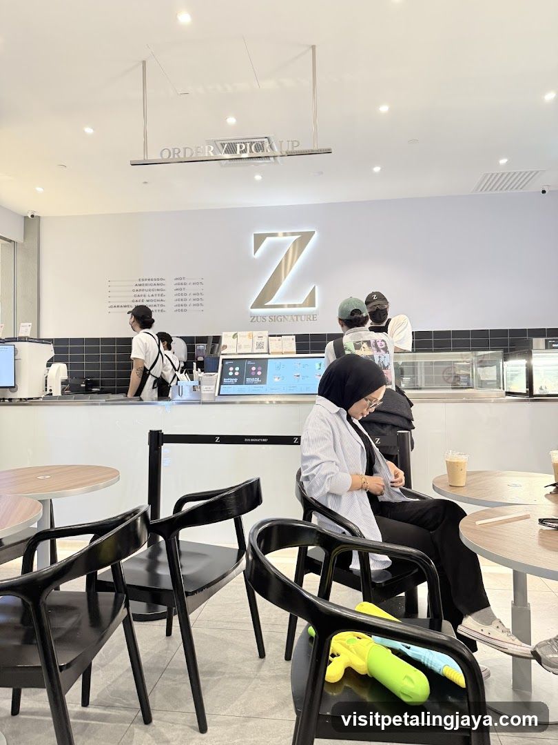Z Coffee Shop Interior