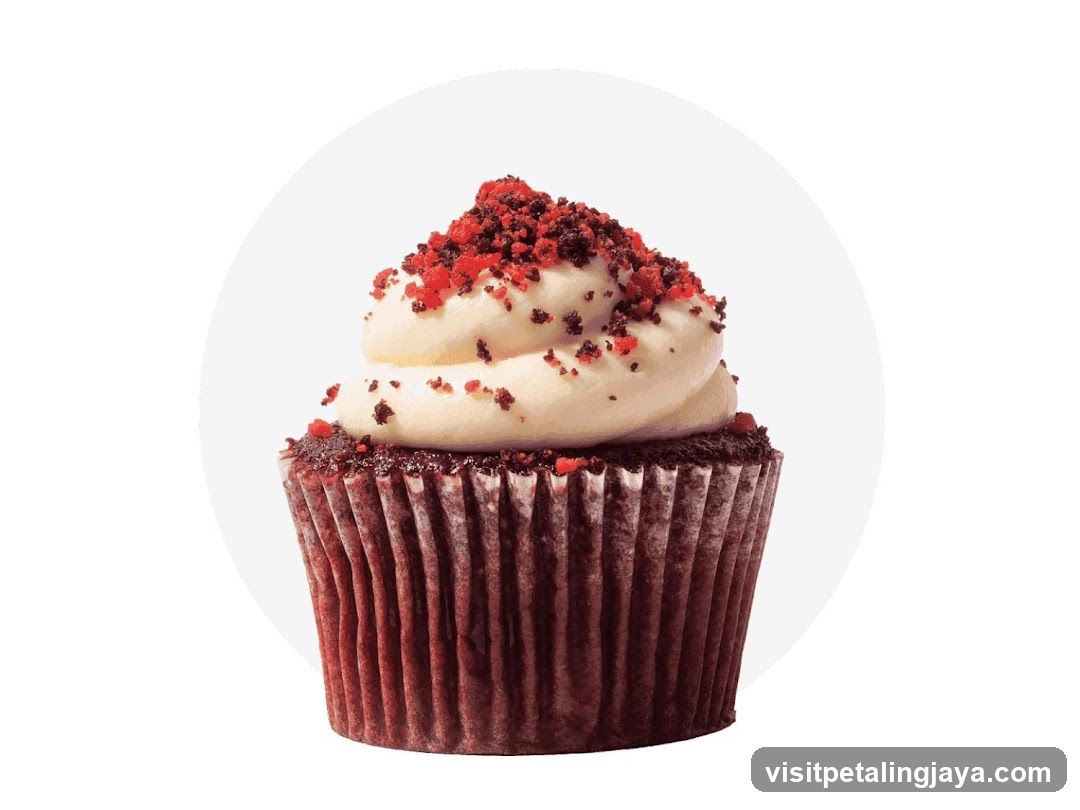 Red Velvet Cupcake with Cream Cheese Frosting
