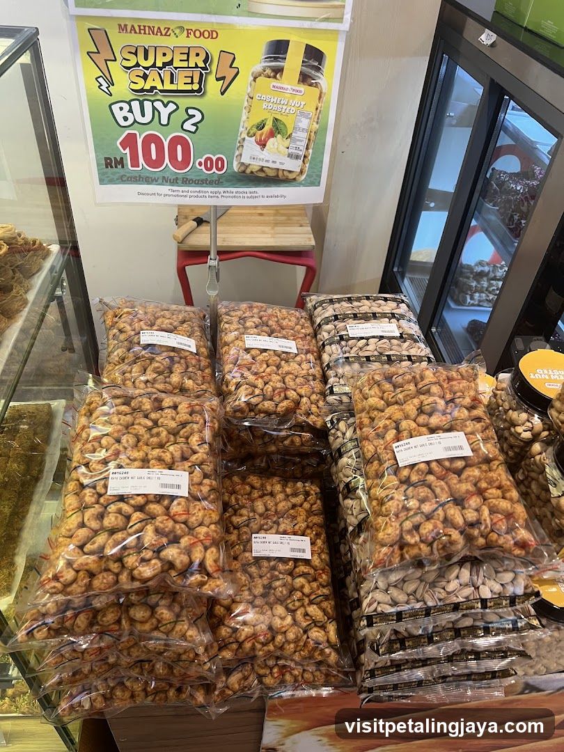 Cashew Nut Display