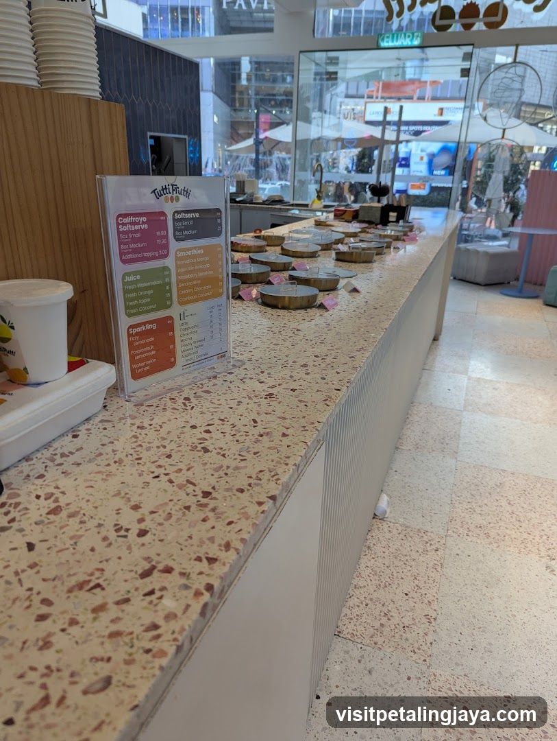 Tutti Frutti Counter