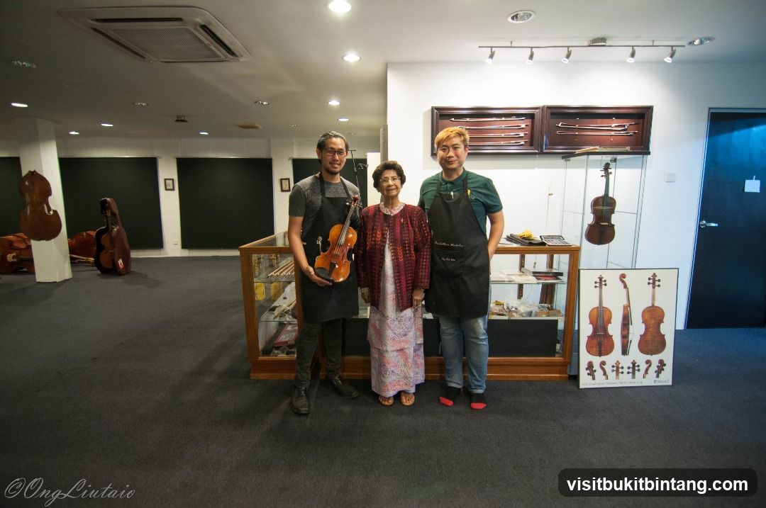 Violin Shop Staff