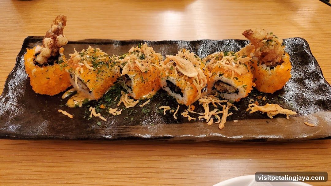 Sushi Platter with Tempura Topping