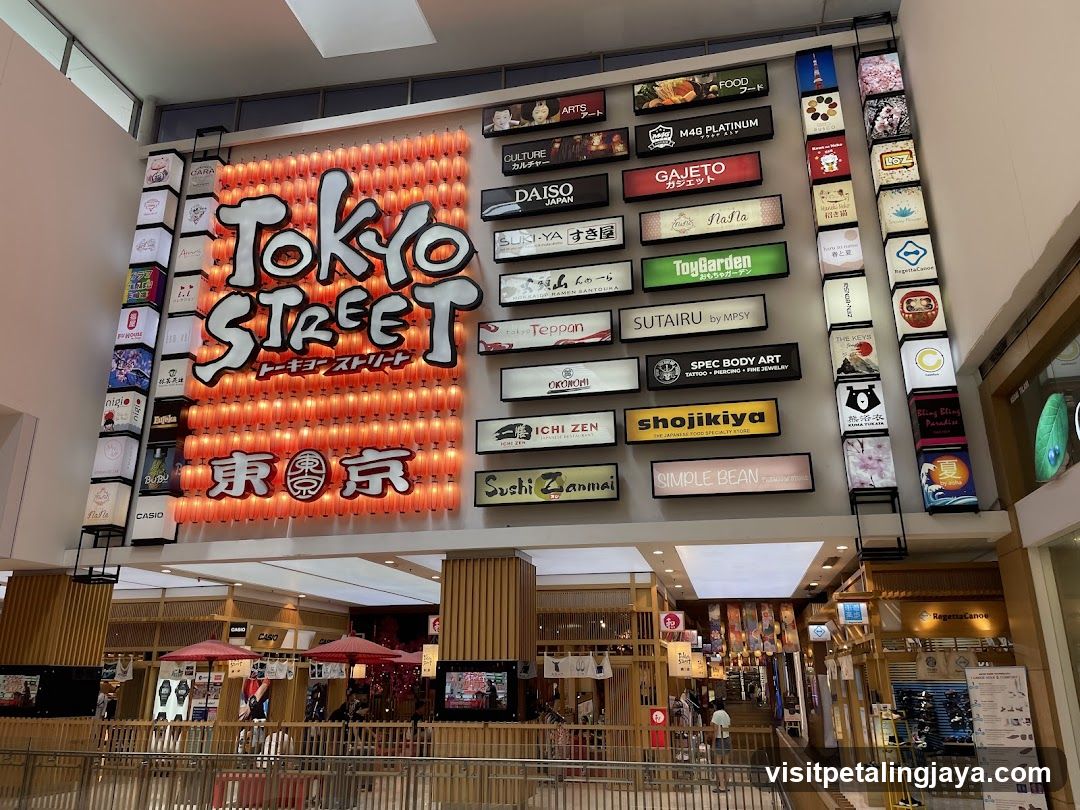 DAISO Pavilion Kuala Lumpur