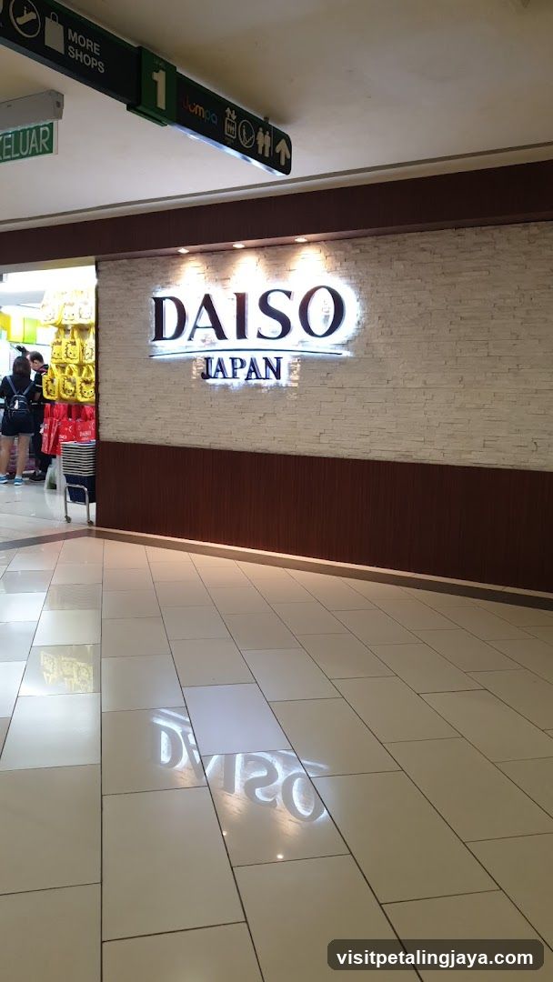 Daiso Japan Store Interior