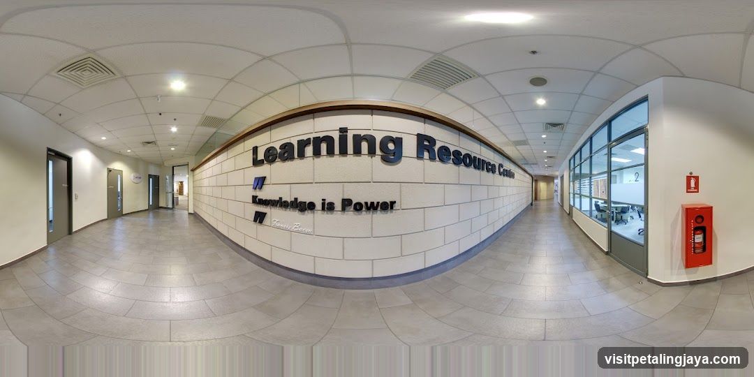Learning Resource Center Interior