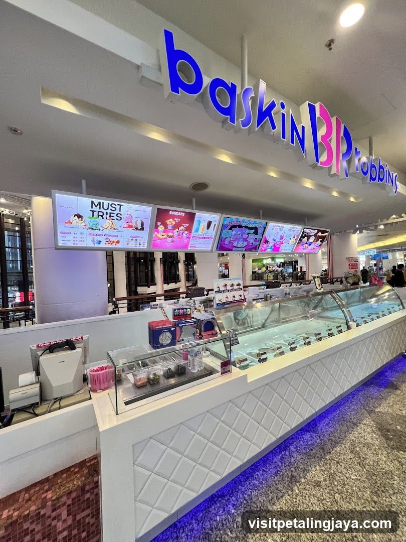 Baskin Robbins Store Interior