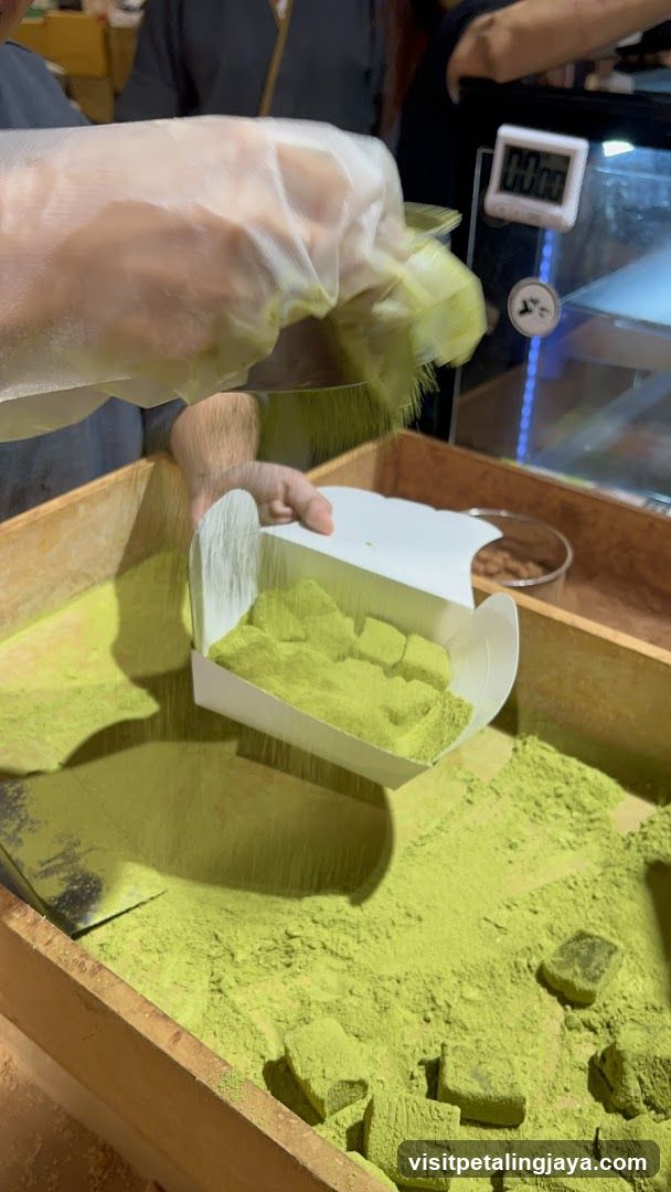 Matcha Powder Preparation