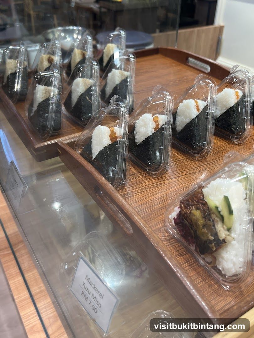Onigiri and Mackerel Rice
