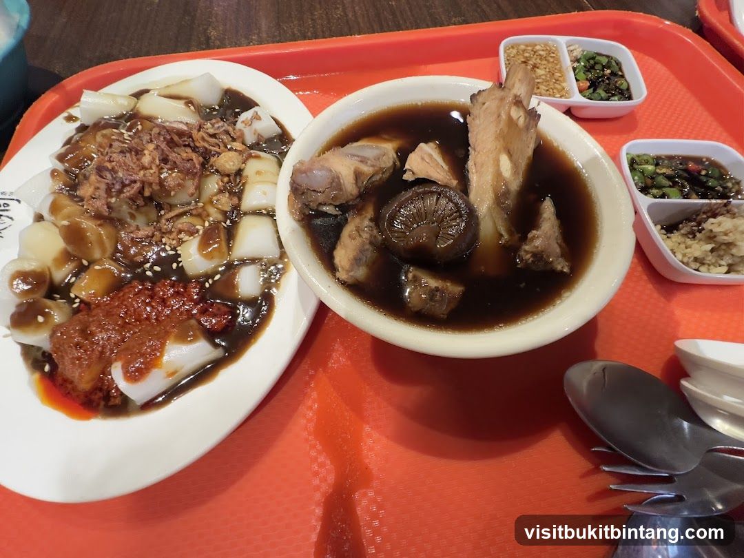 Bak Kut Teh and Chee Cheong Fun