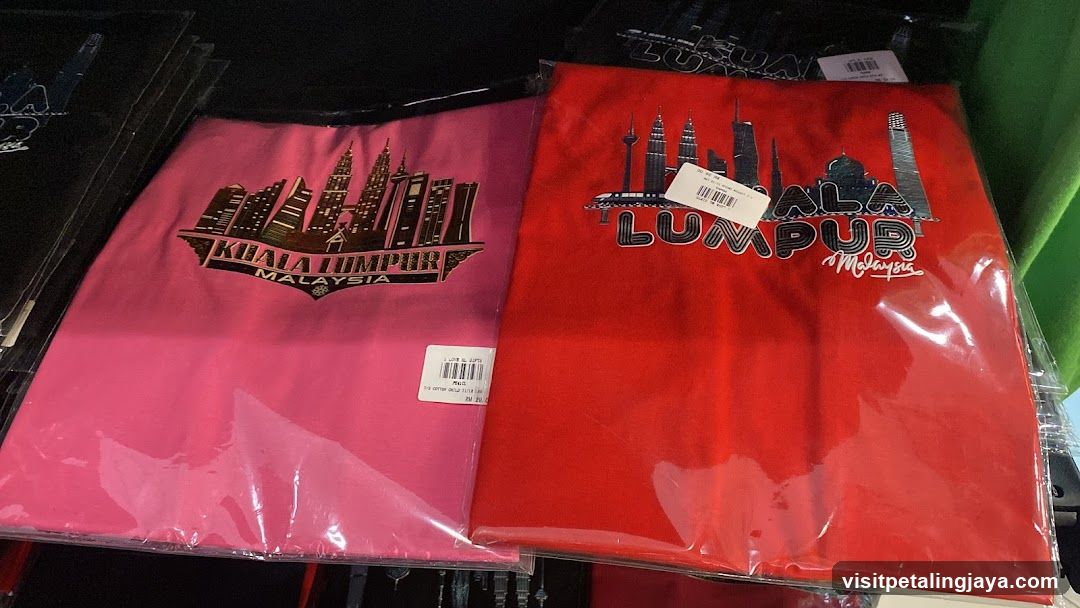 T-shirt Display