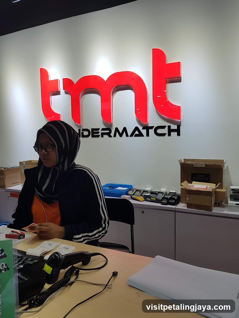 TMT Undermatch Interior