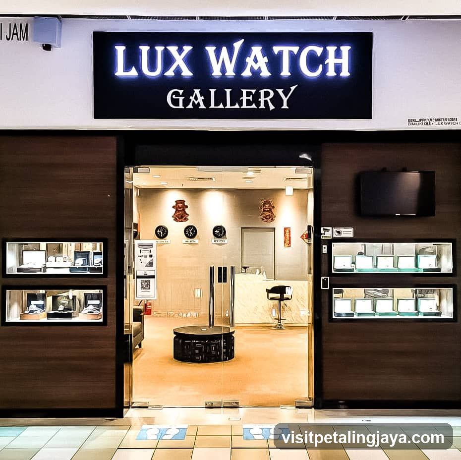 Lux Watch Gallery