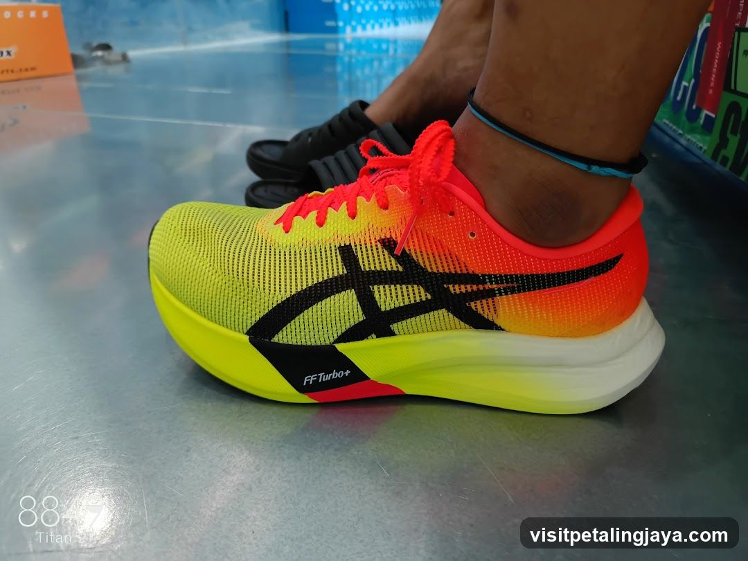Asics FF Turbo+ Sneaker Review