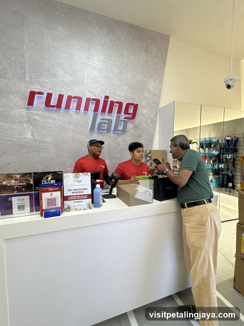 Running Lab Interior