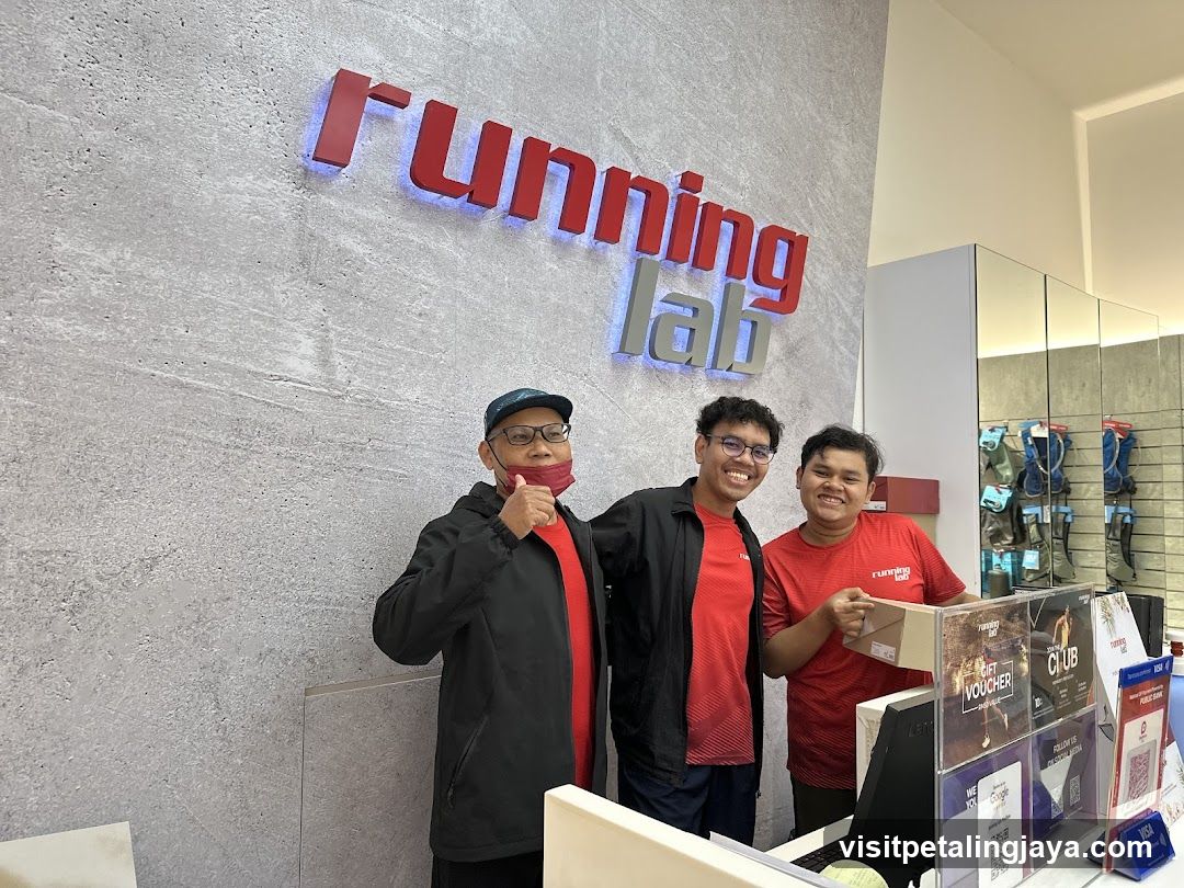 Running Lab Store Interior